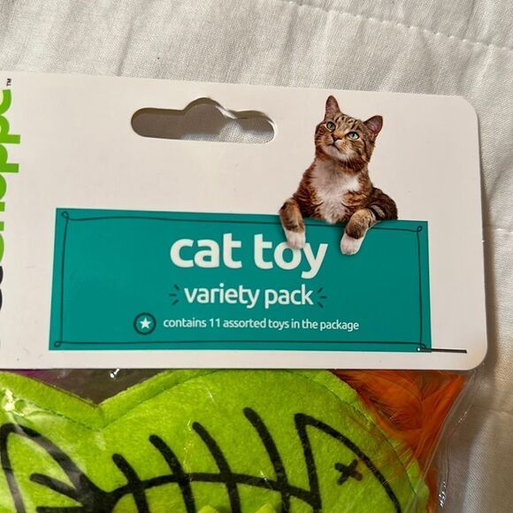 PetShoppe Cat Toy Variety Pack Bundle 11 Assorted Toys Package - Picture 4 of 9